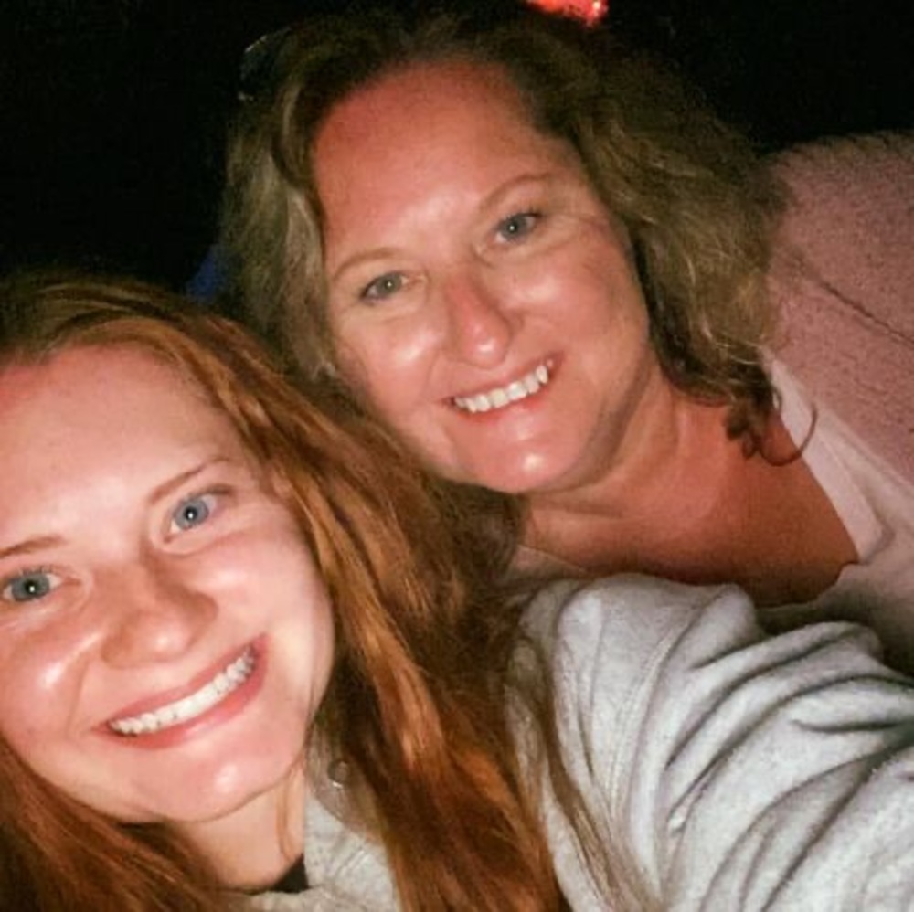 Meet your Posher, Dana